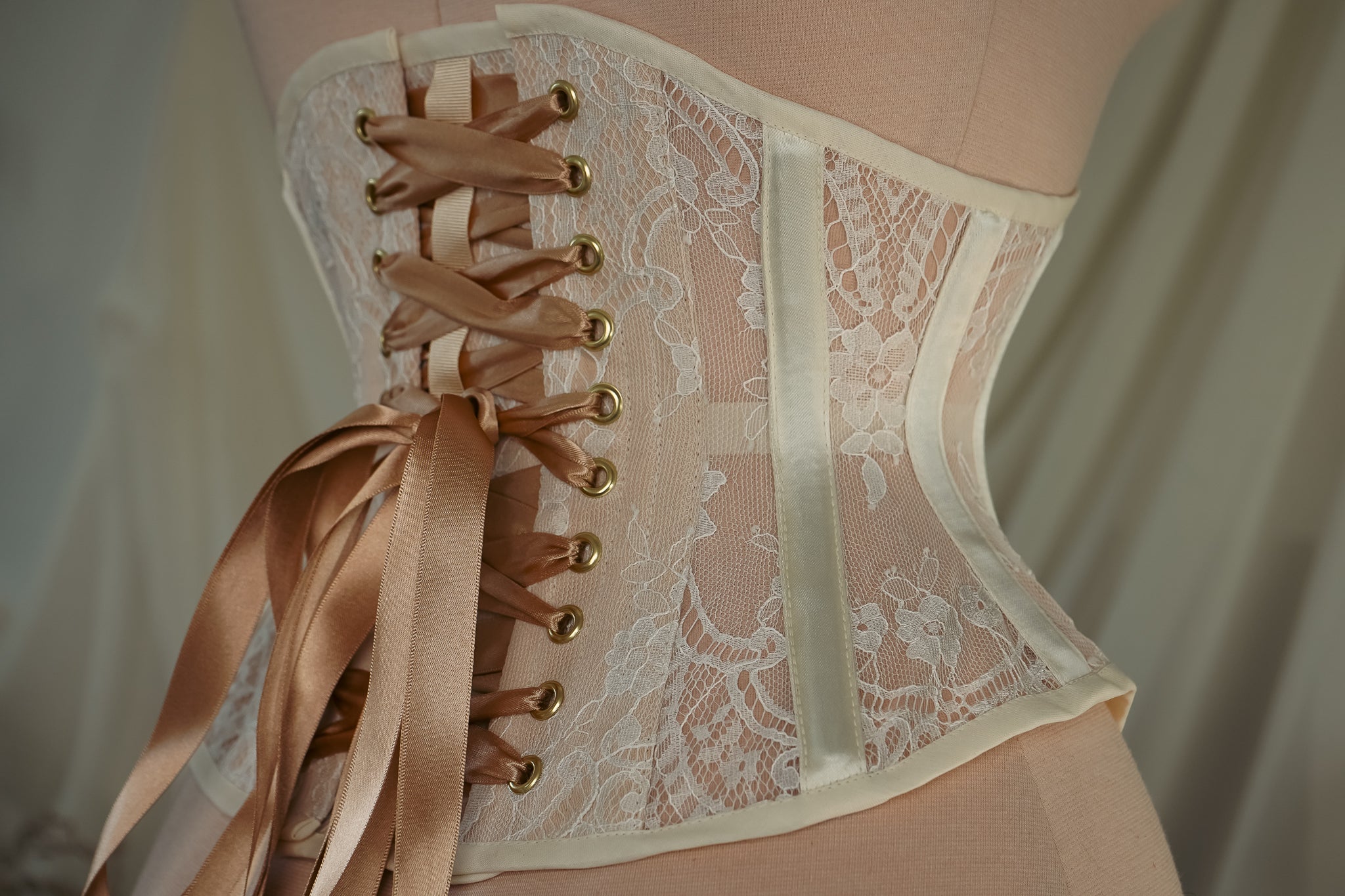 Aneira Lace Waspie – Orchid Corsetry