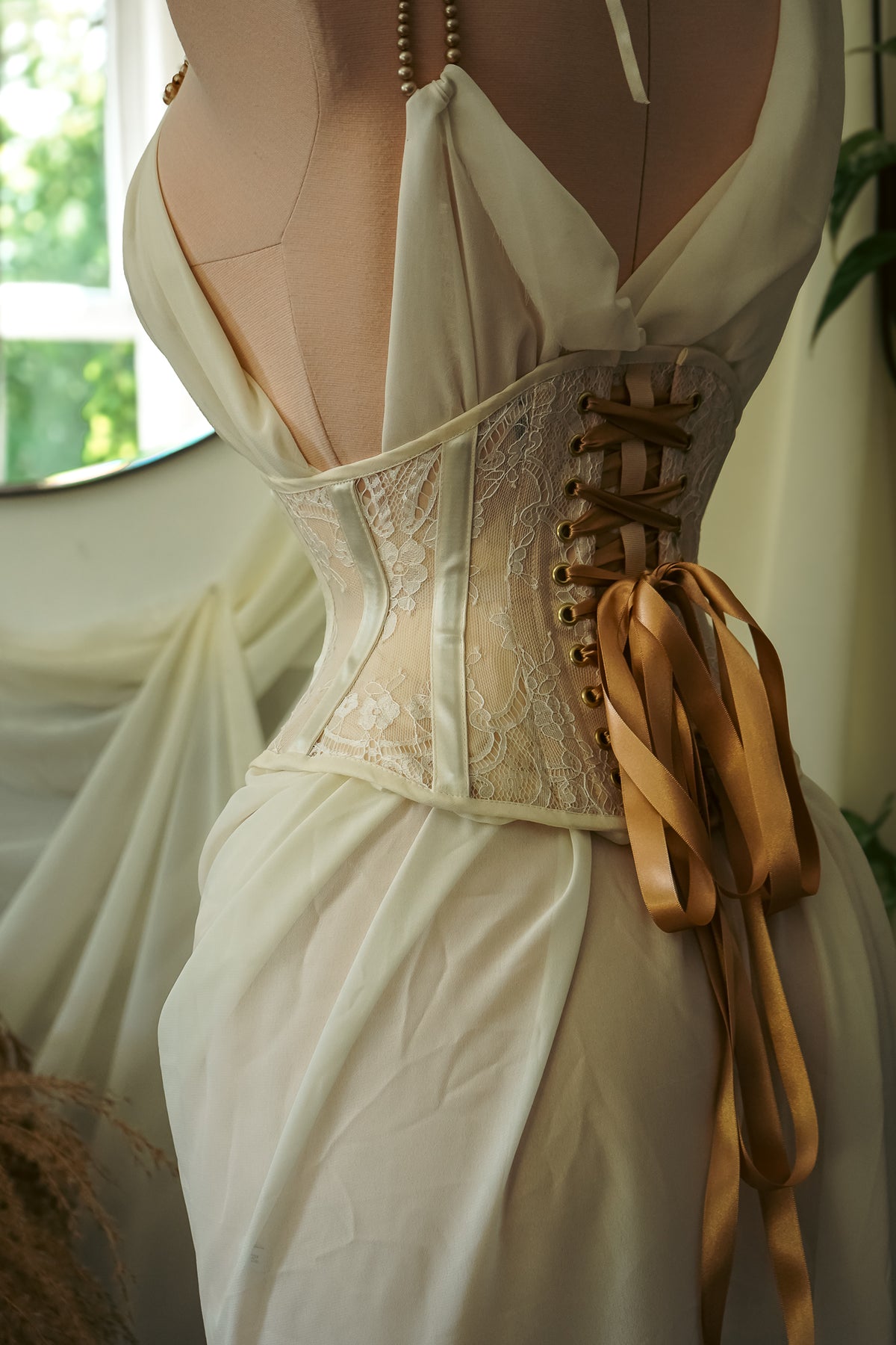 Wacpie Aneira Lace Waspie – Orchid Corsetry