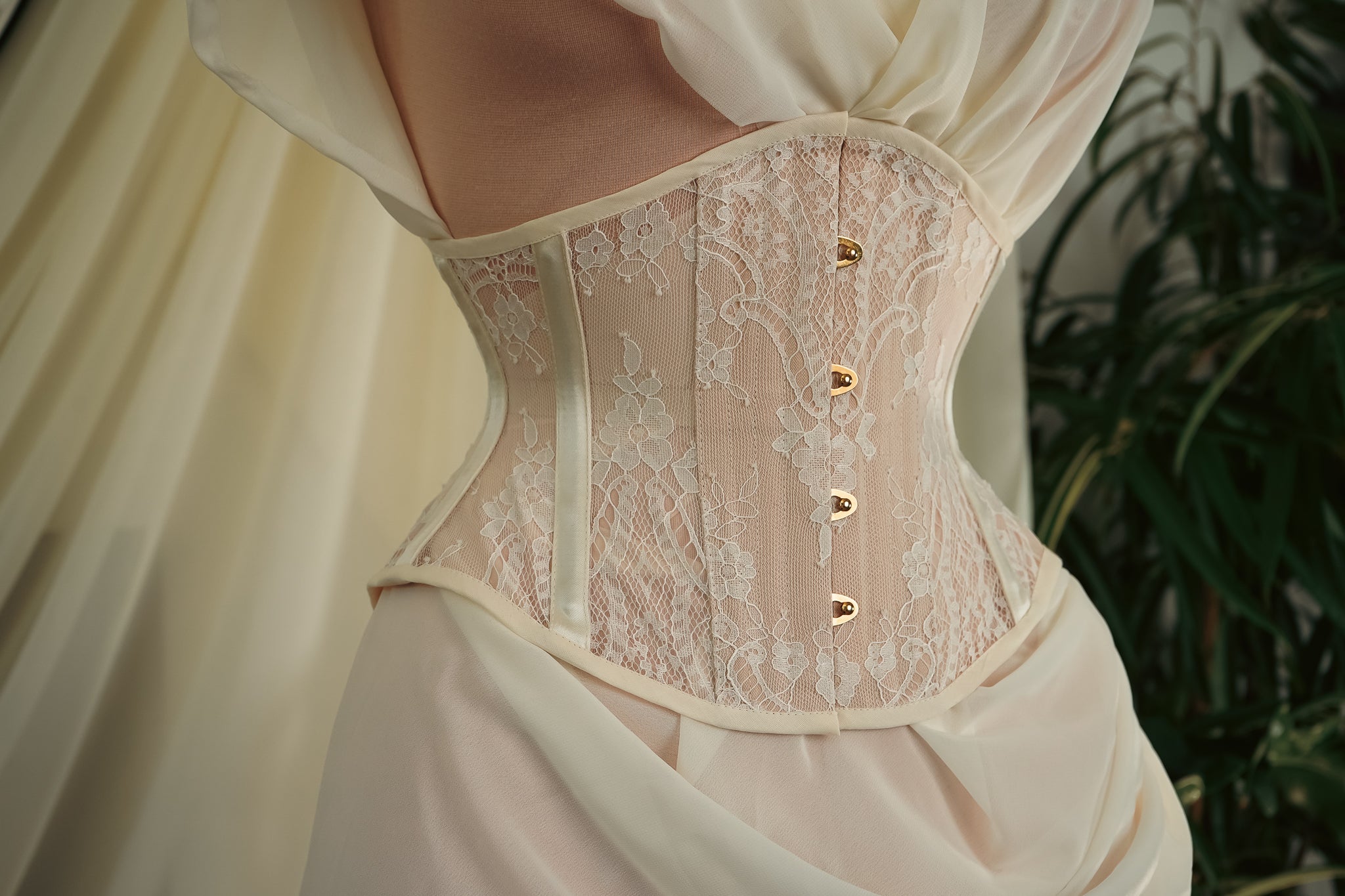 Wacpie Aneira Lace Waspie – Orchid Corsetry
